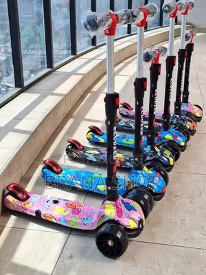 LED Light-Up Kids Scooter – Bright, Fun Stylish