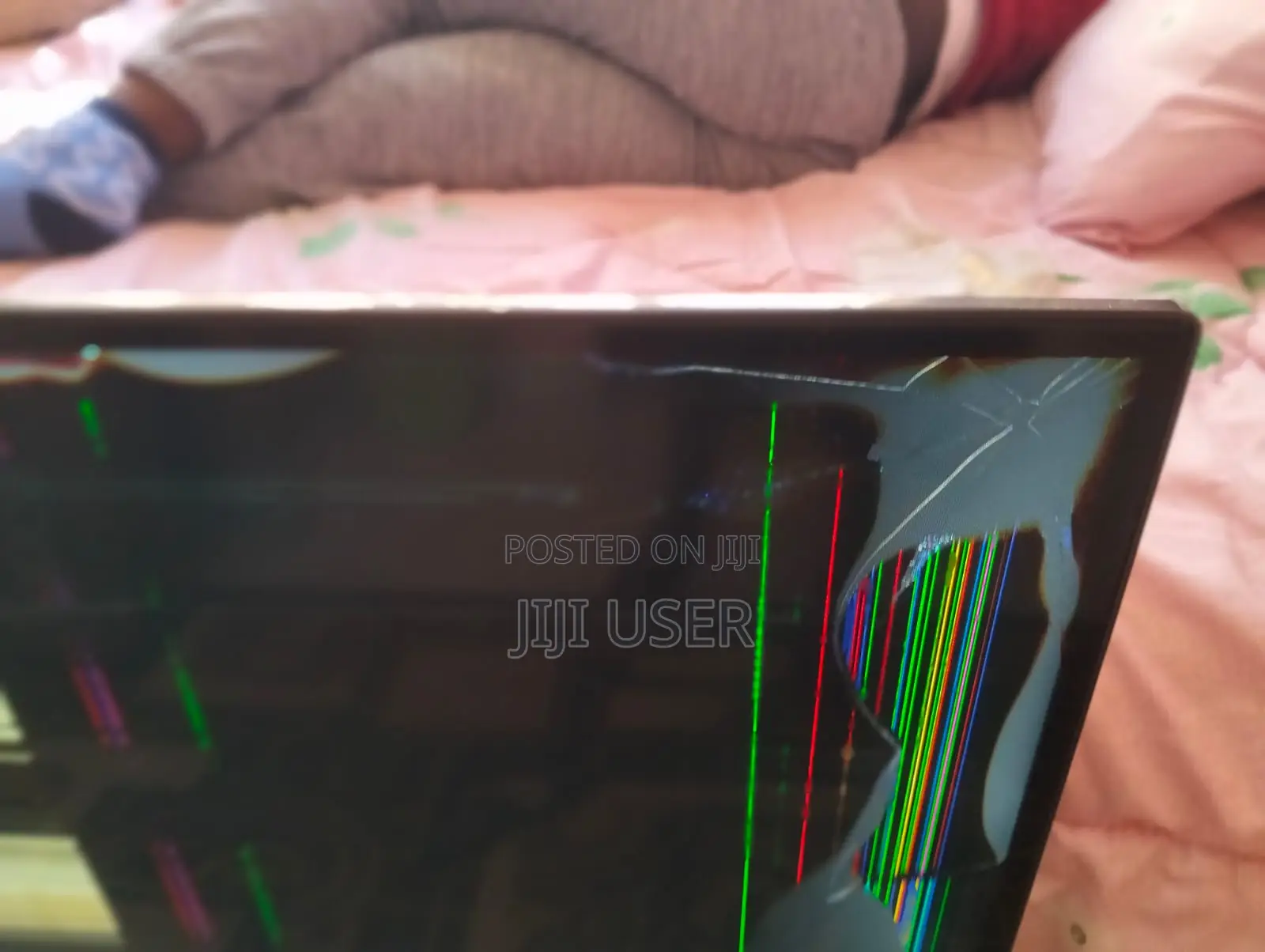 TCL TV 55 Inch Used With Cracked Screen