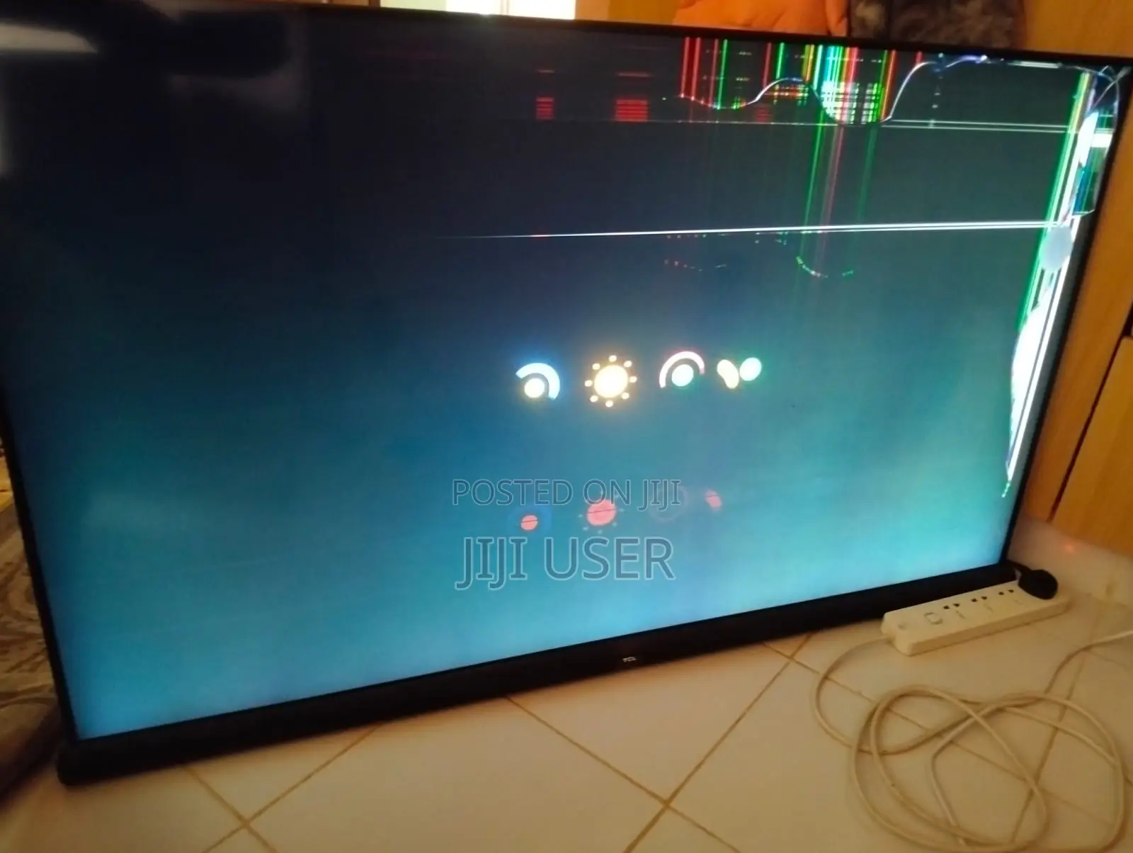 TCL TV 55 Inch Used With Cracked Screen