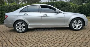 Mercedes-Benz C200 2008 Silver