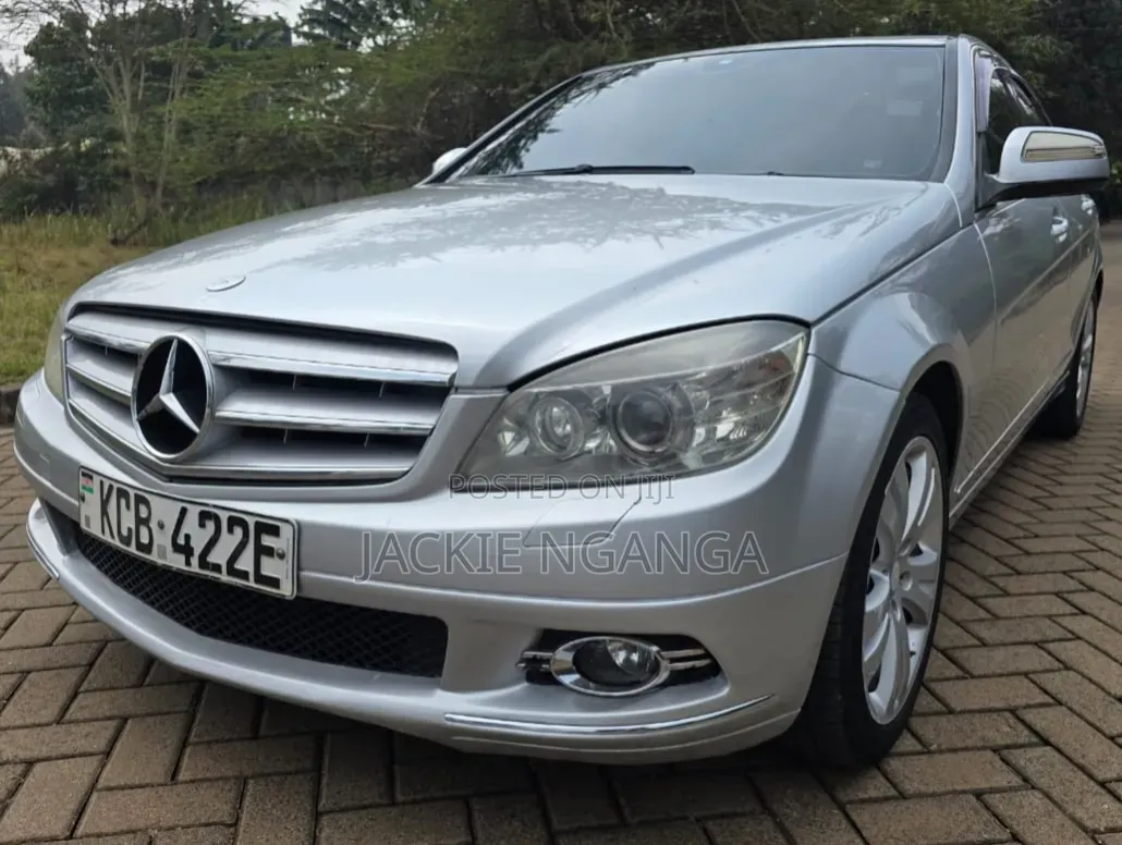 Mercedes-Benz C200 2008 Silver