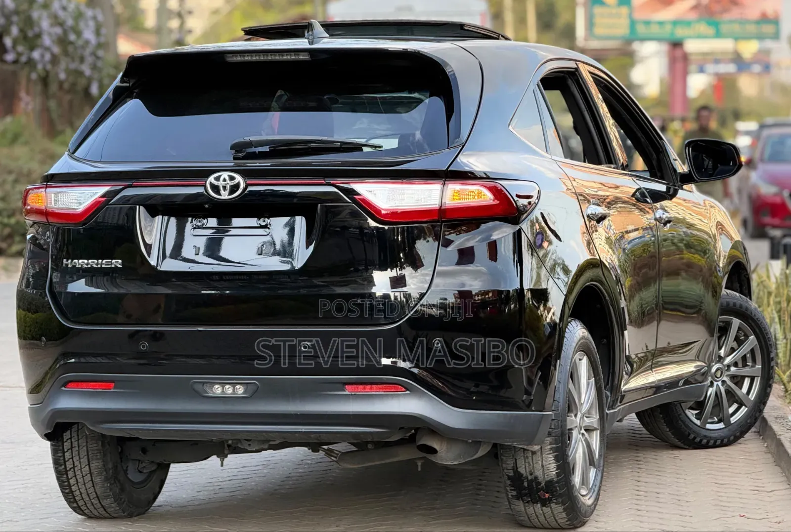 Toyota Harrier 2.0 2019 Black