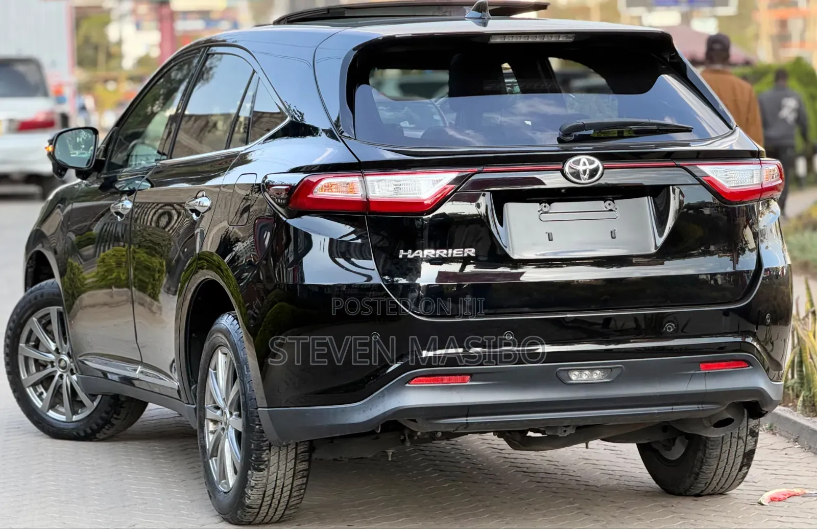 Toyota Harrier 2.0 2019 Black