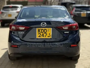 Mazda Axela SV Premium 2014 Blue