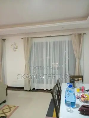 Give Your Room a Classy New Look With Plain Curtains