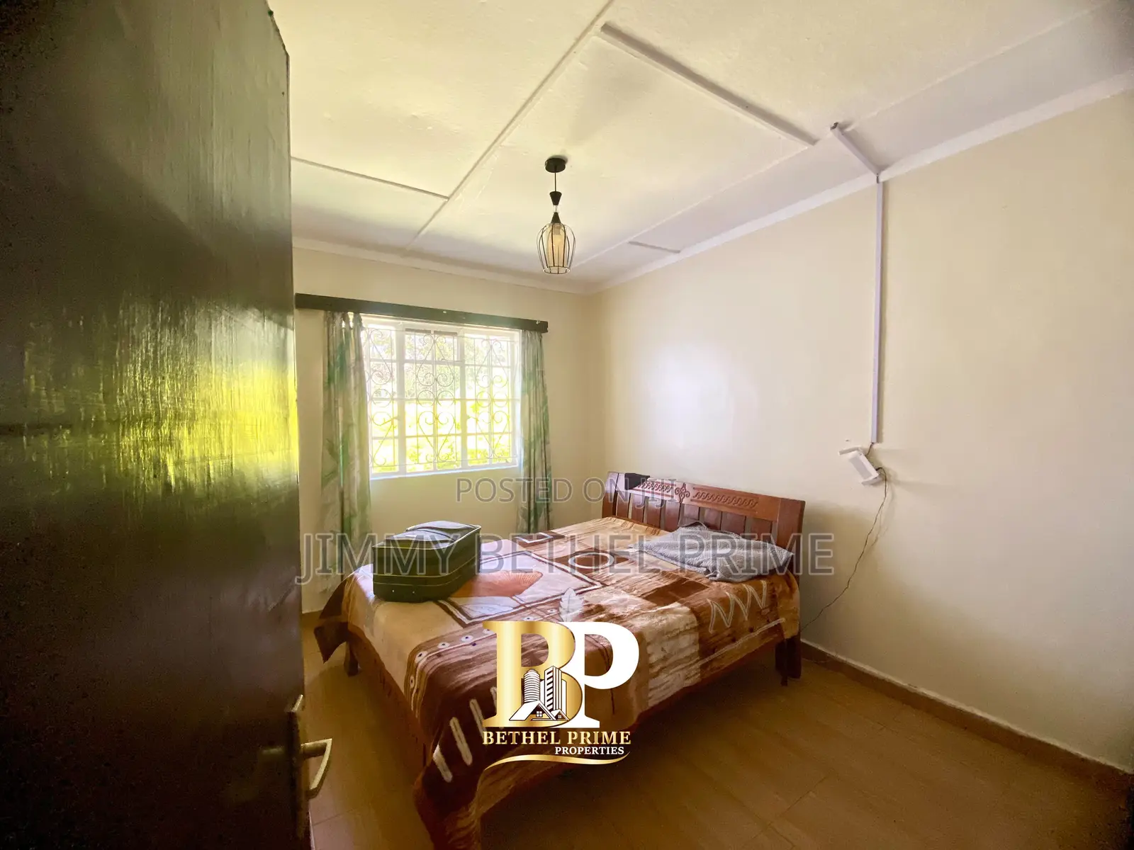 4bdrm Bungalow in Westlands for rent