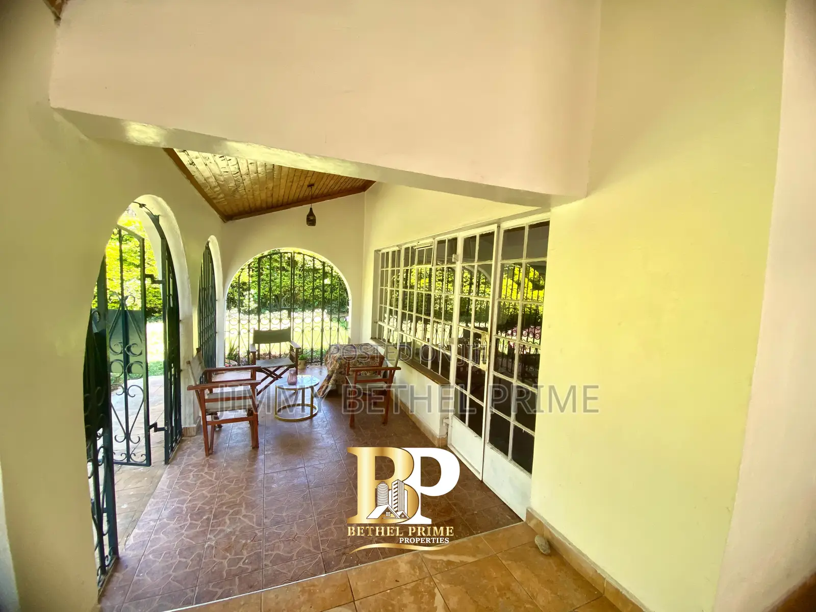 4bdrm Bungalow in Westlands for rent