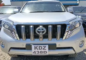 Toyota Land Cruiser Prado 2013 Silver
