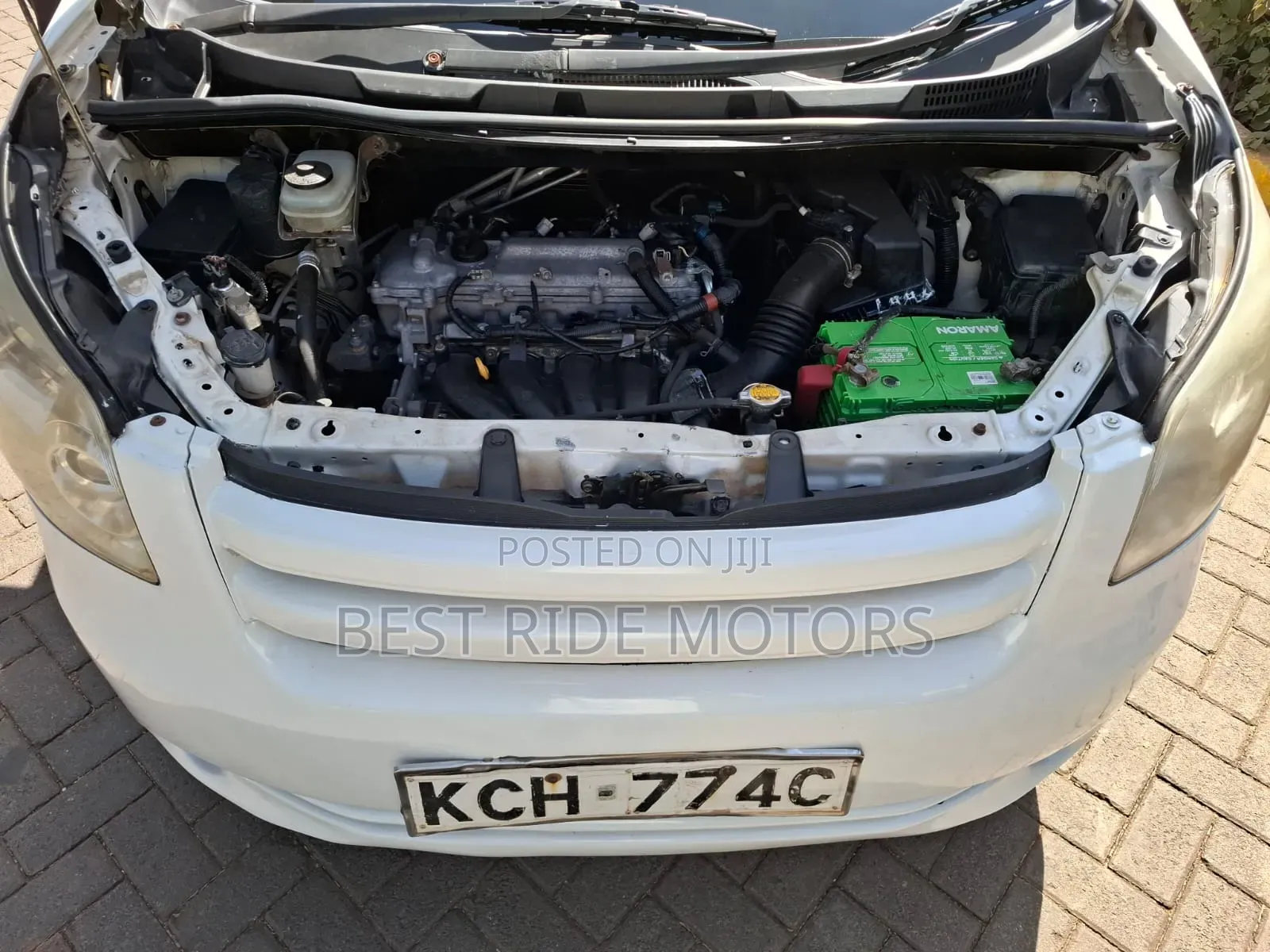 Toyota Noah 2009 White