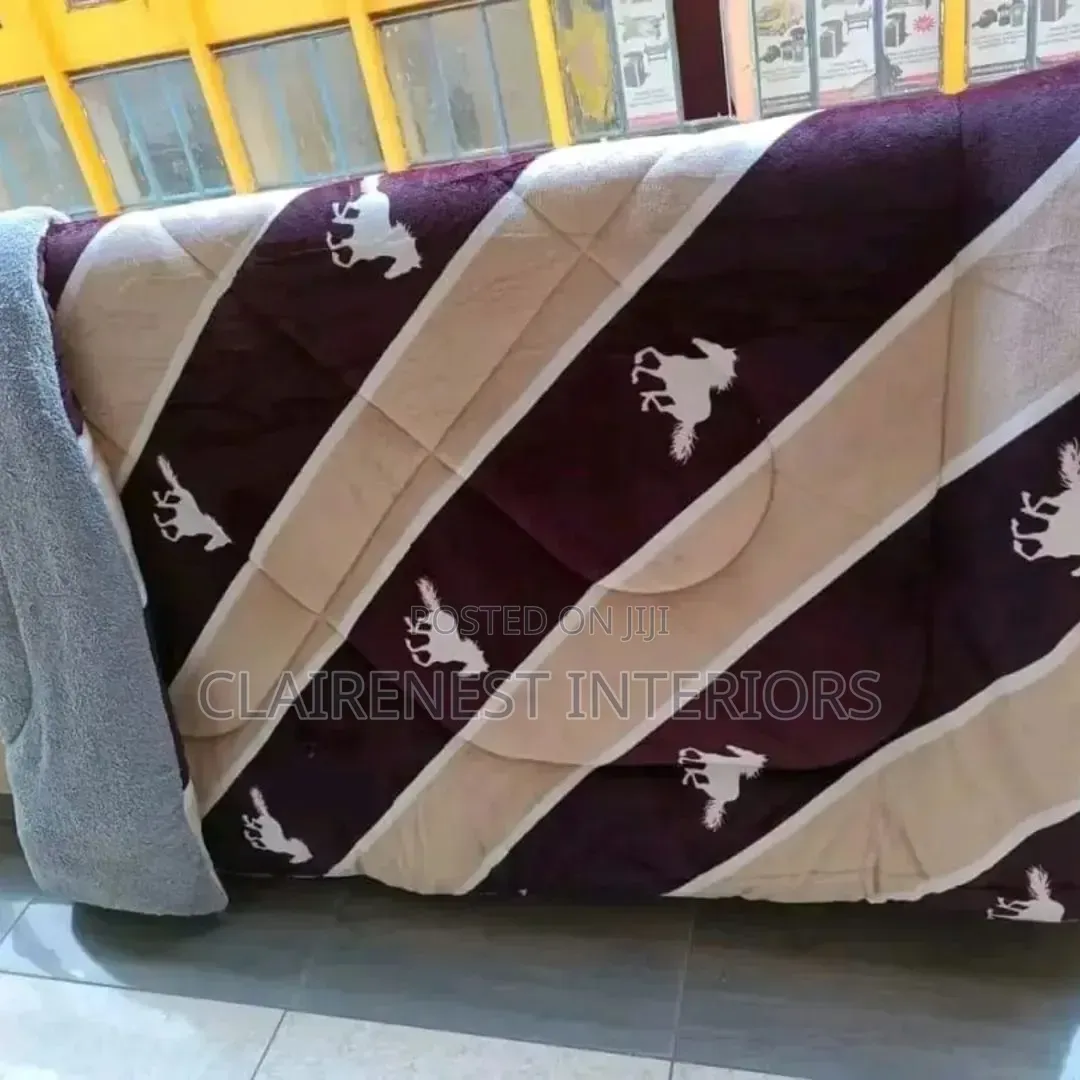 Your Perfect Combination of Warmth and Style Single Woolen Duvets