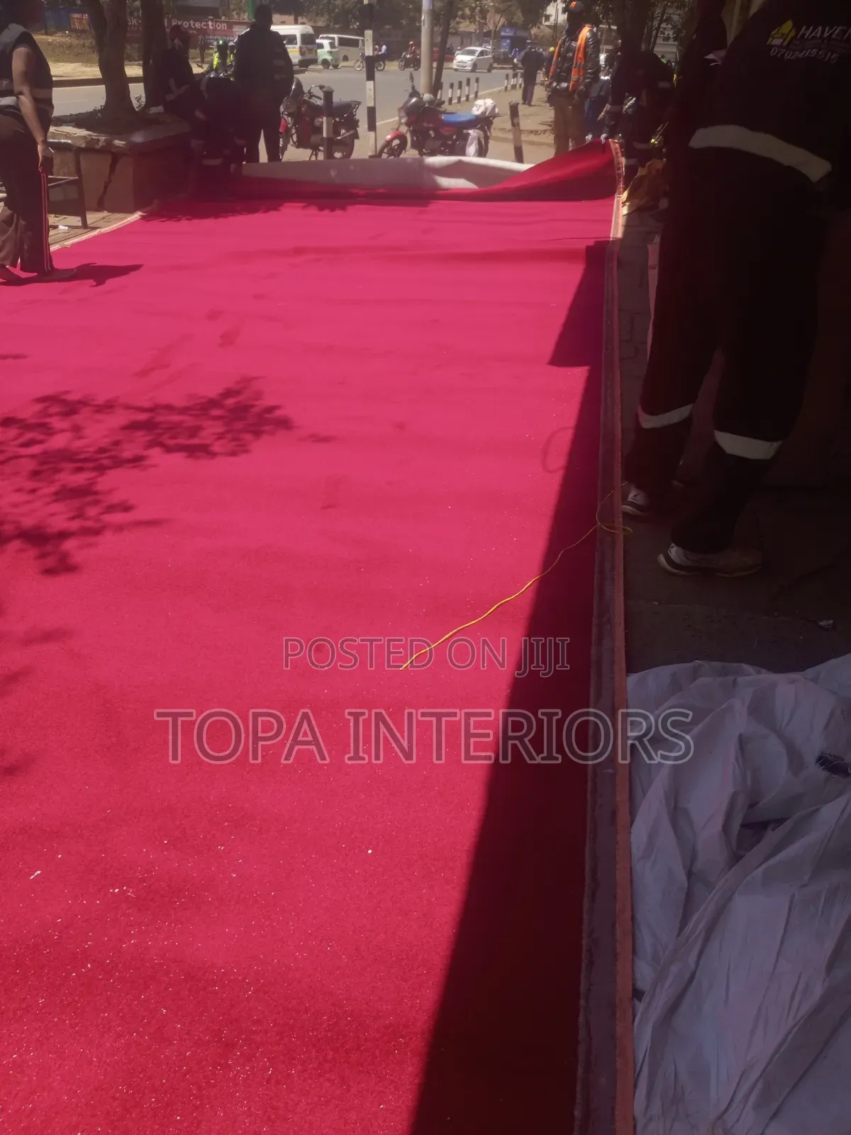 Fluffy 4m Wide Maroon Red Warm Floor Wall to Wall Carpets