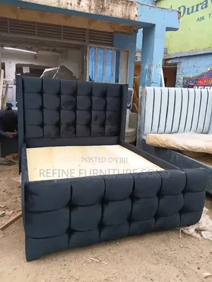 Black New Stunning Chester Box Bed