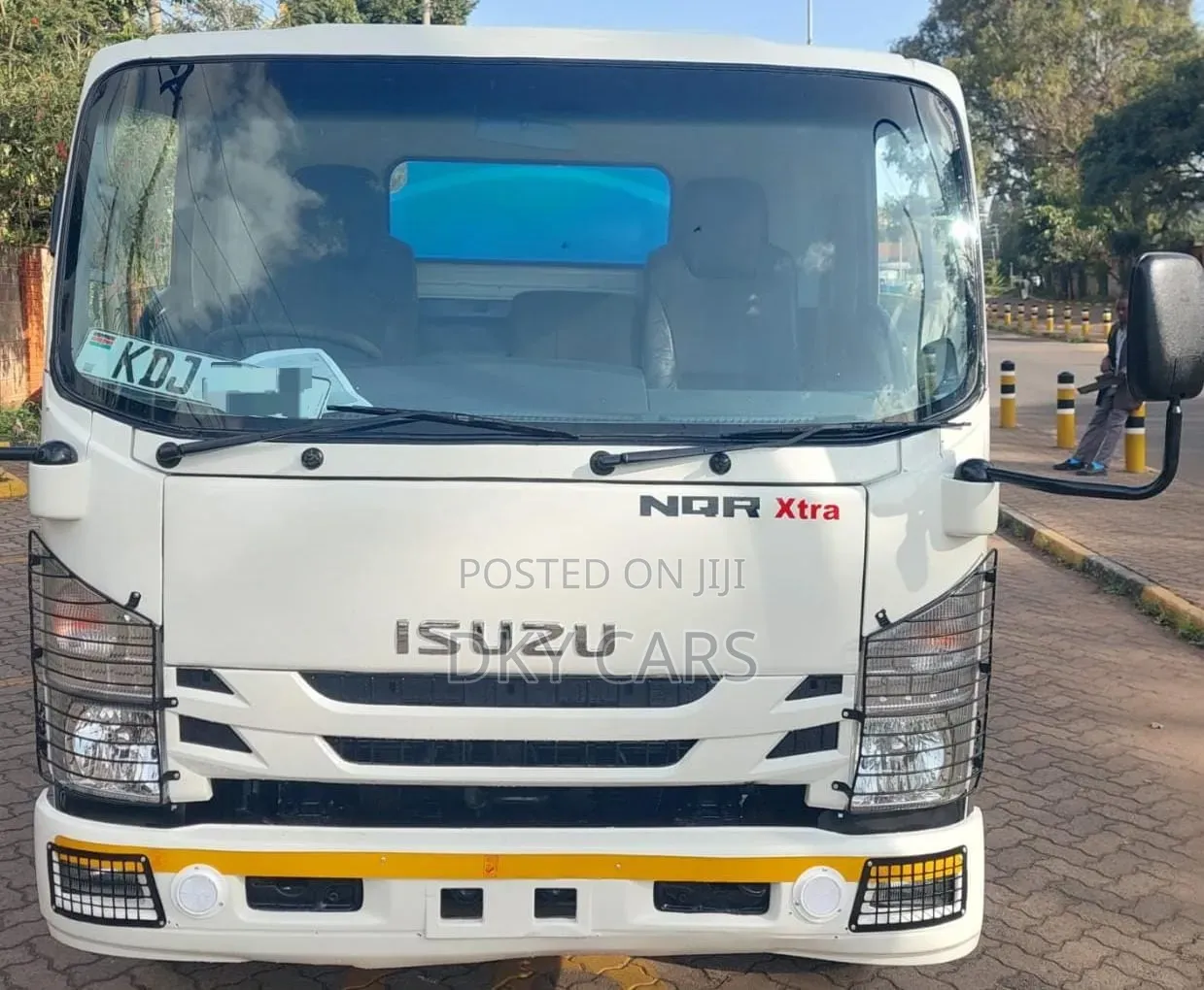 Isuzu NQR Xtra Water Boozer