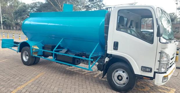 Isuzu NQR Xtra Water Boozer - thumbnail 8
