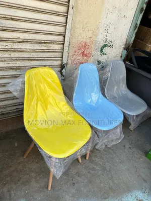 Eames Chairs,payment on Delivery
