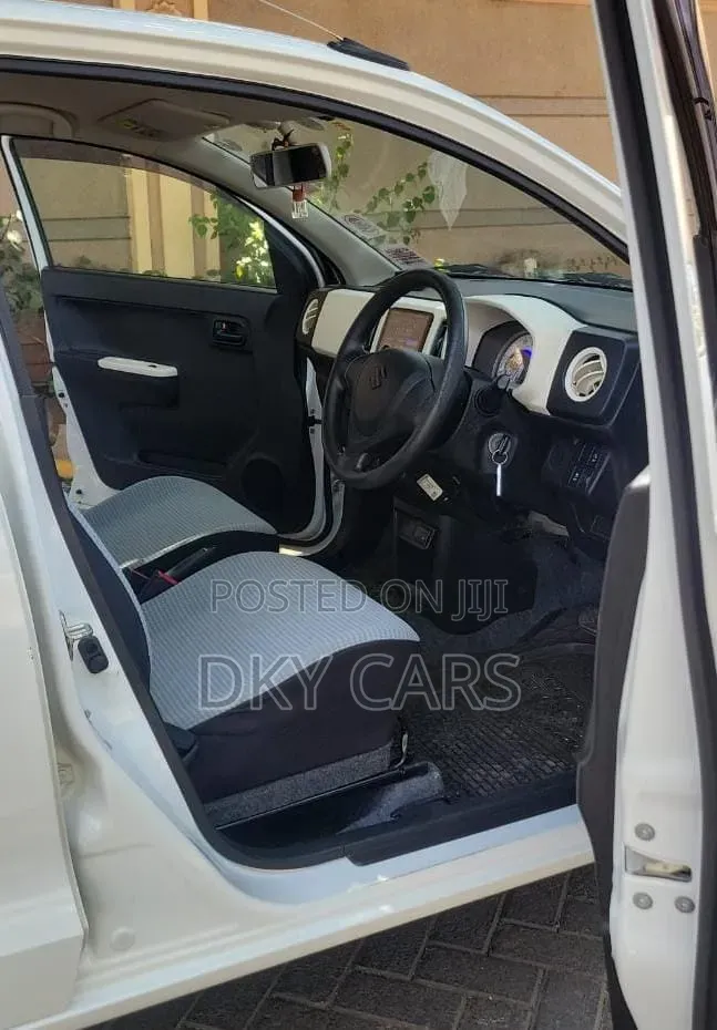 Suzuki Alto 2017 White