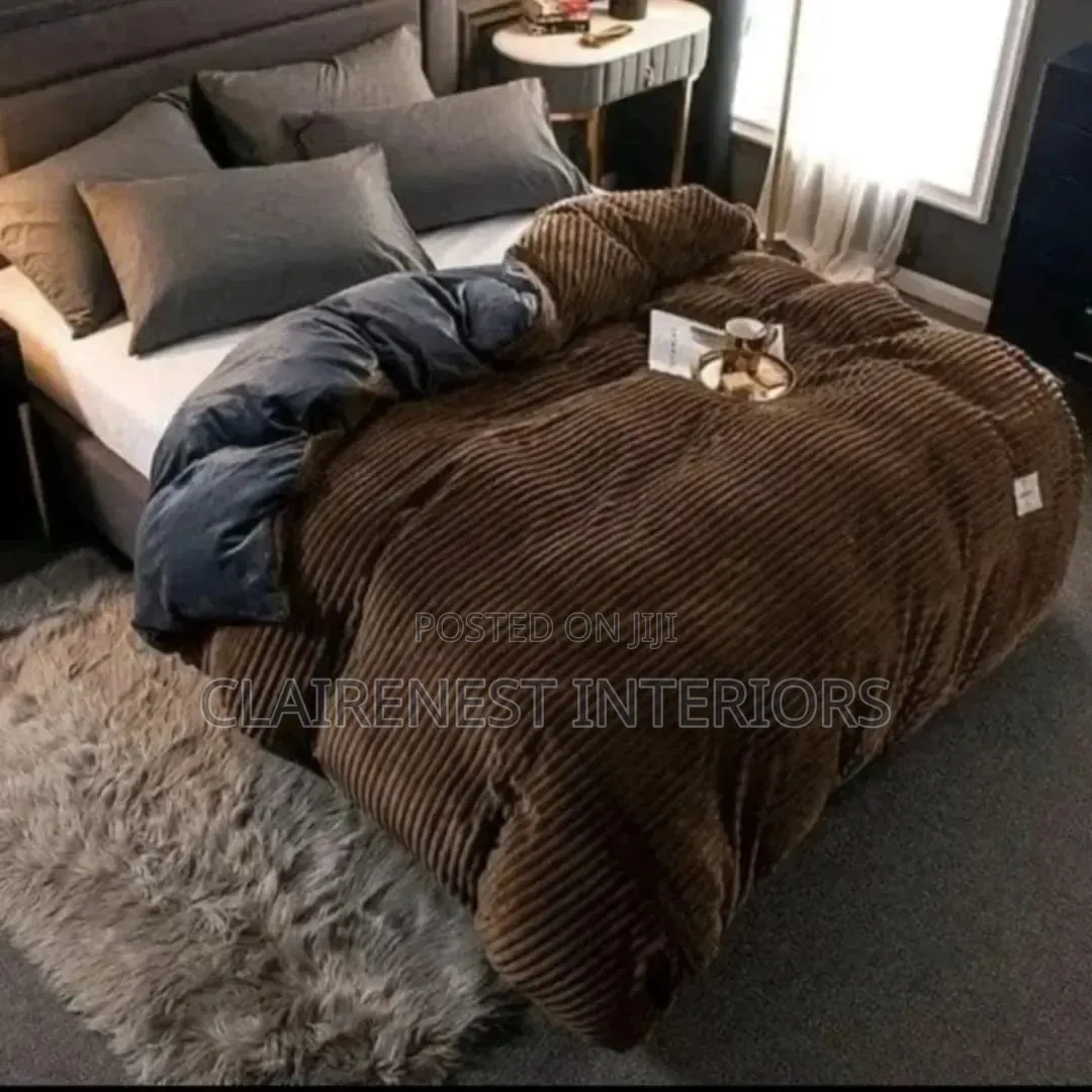 Beautiful Velvet Duvet Changes the Mood.