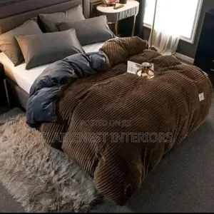 Beautiful Velvet Duvet Changes the Mood.
