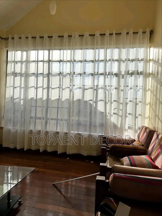 Beauty Blend Light Allow Sheers - main view