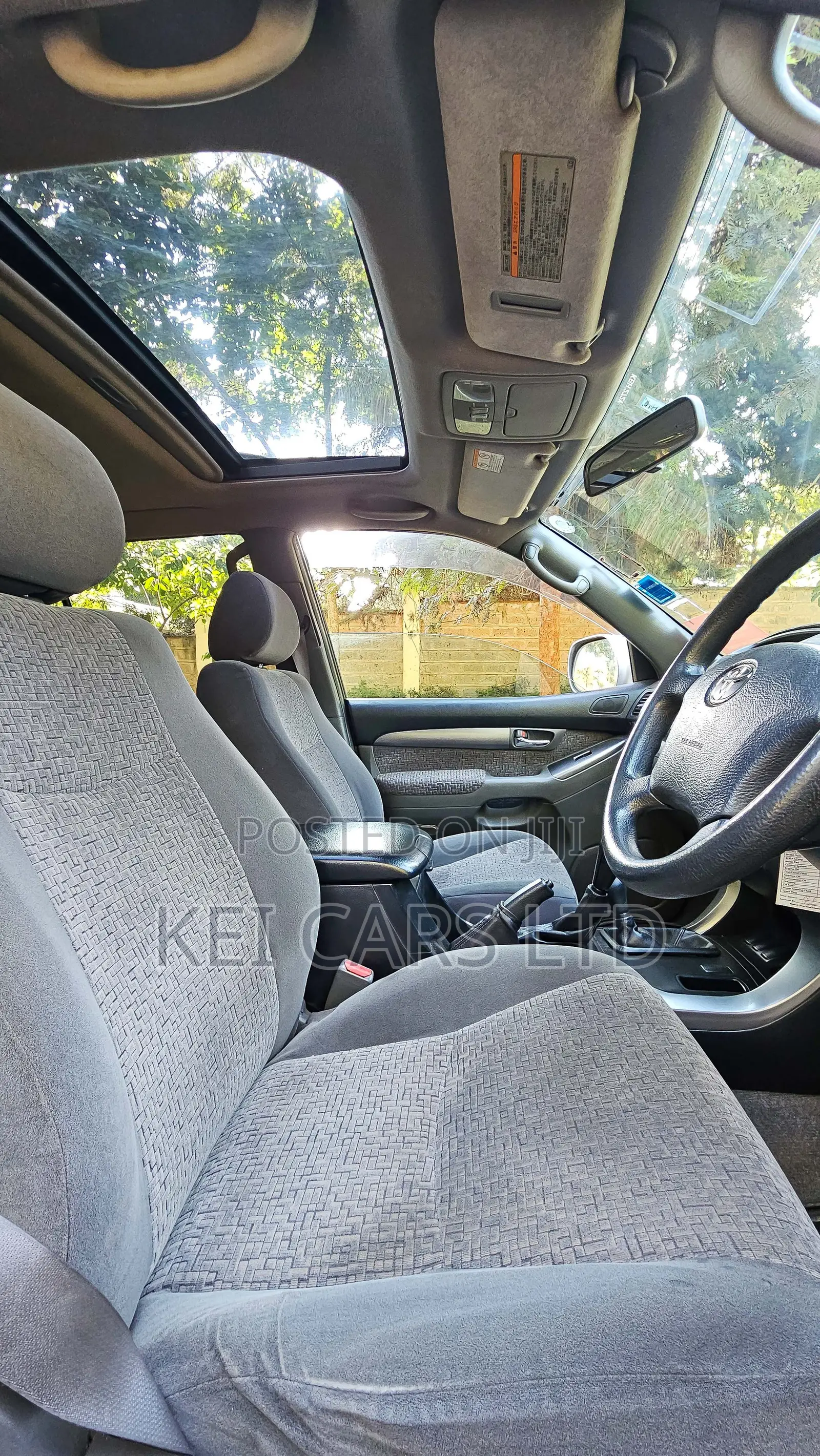 Toyota Land Cruiser 2004 Silver