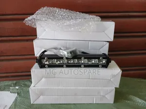 Automotive 6 Eyed LED Light Bar White