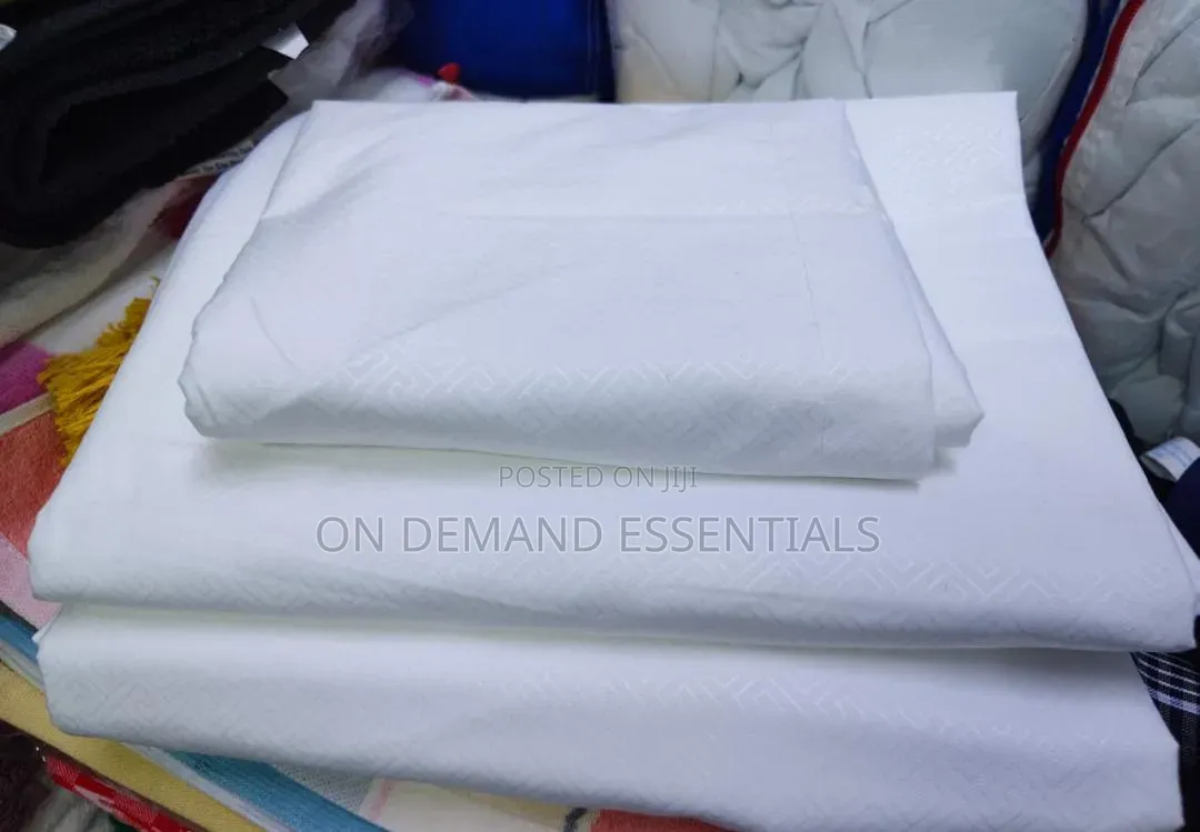 Luxury Greek Embossed Pattern Cotton King-Size Bedsheets