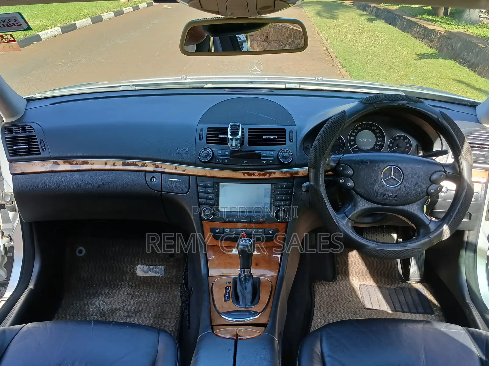 Mercedes-Benz E250 2009 Silver