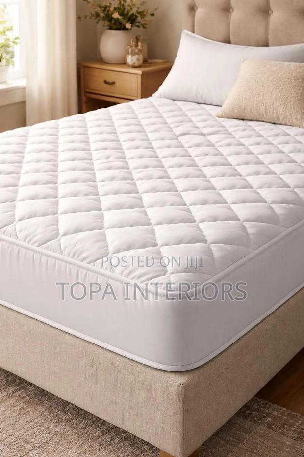 URINEPROOF Protective Top Cover Fitted Waterproof Mattress Covers