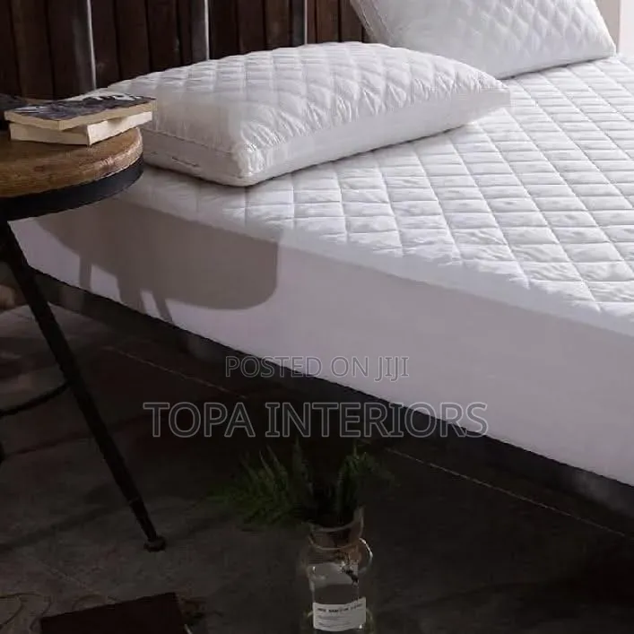 URINEPROOF Protective Top Cover Fitted Waterproof Mattress Covers