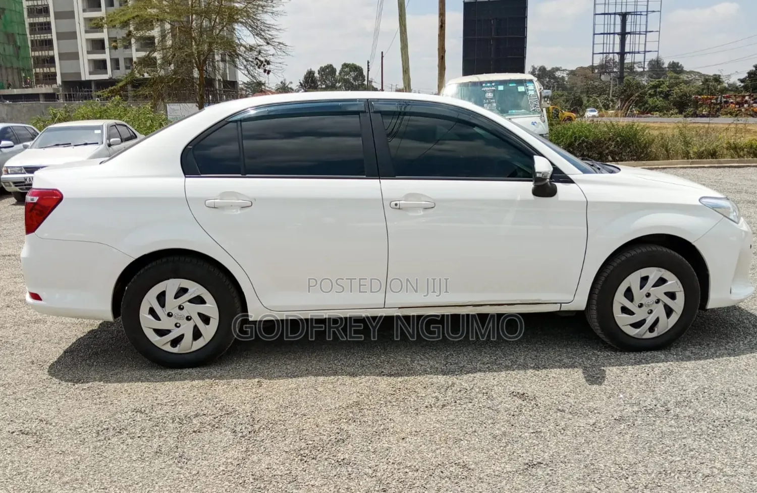 Toyota Axio 2017 White