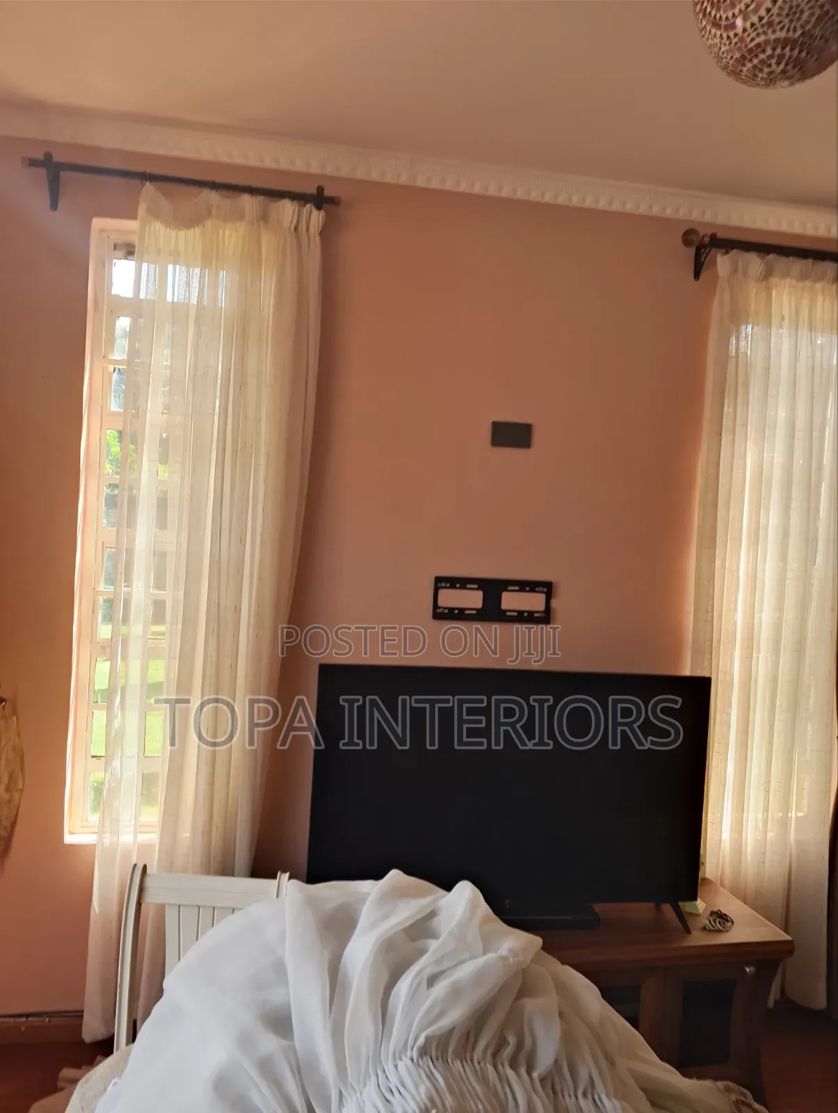 Light Filtering White Sheer Curtains Blinders