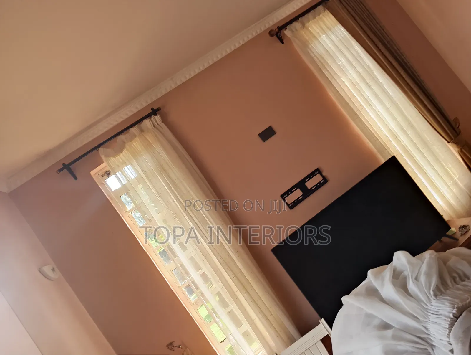 Light Filtering White Sheer Curtains Blinders