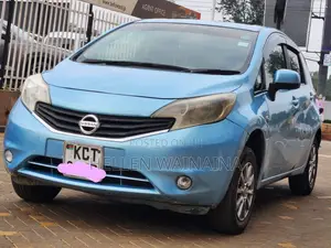Nissan Note 2011 Blue