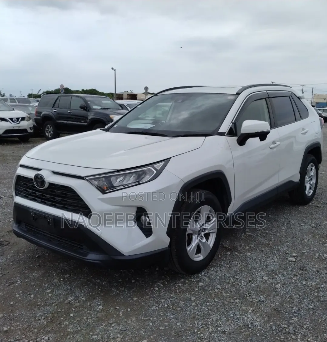 Toyota RAV4 2019 White