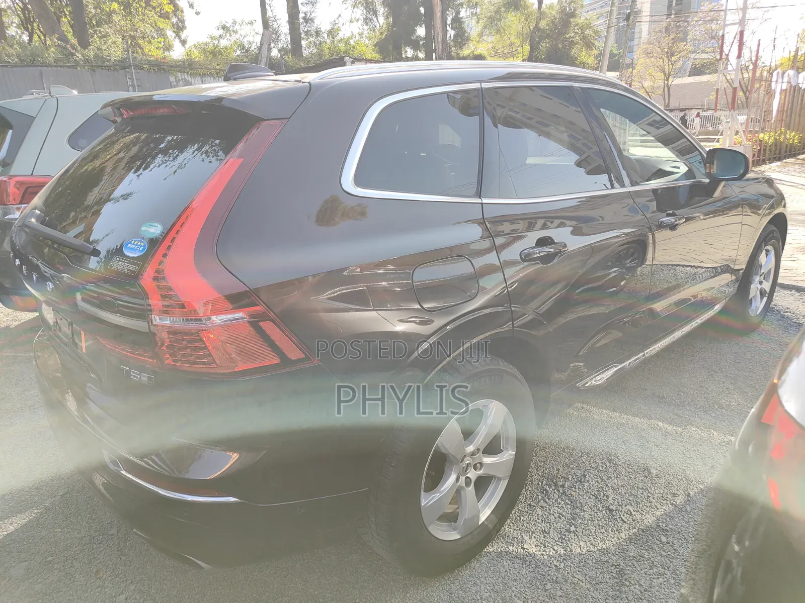 Volvo XC60 2019 Brown