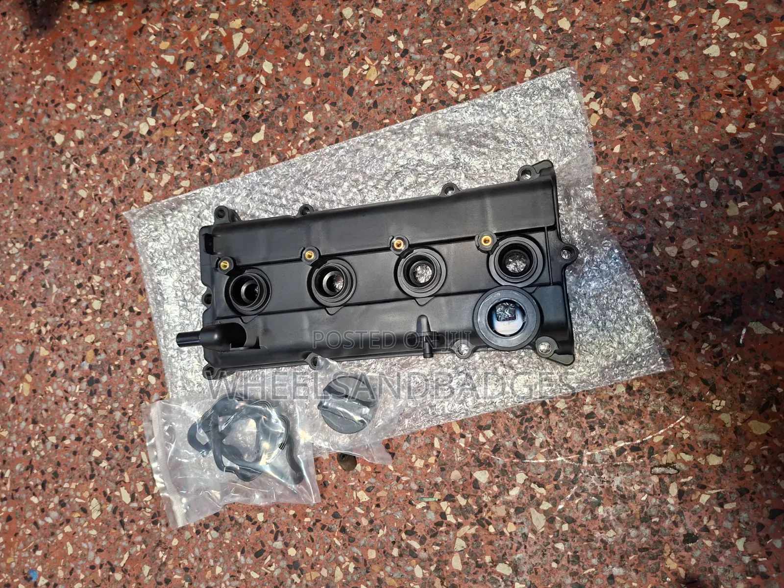Nissan QR20 Top Cover