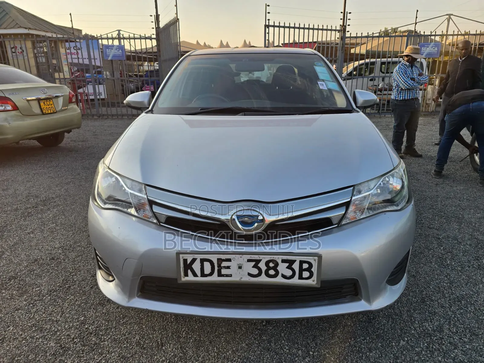 Toyota Axio 2014 Silver