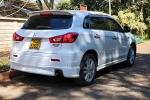 Mitsubishi RVR 2.0 2012 White