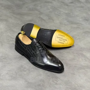 Best Official Shoes Size 40_45 Availaible