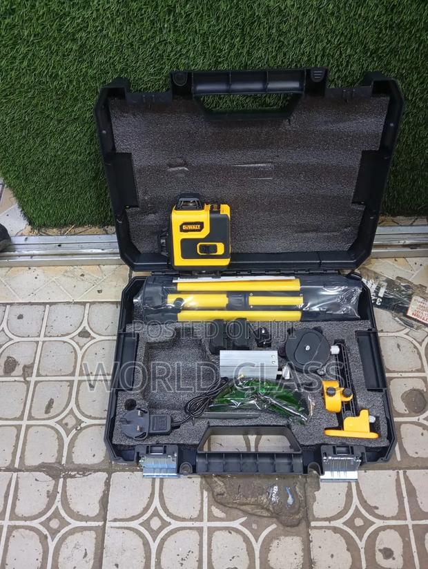 DeWalt Multi-Line Green Laser Level With Tripod Case - main view