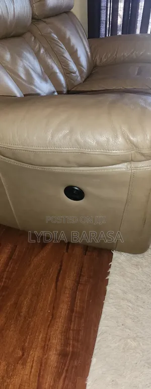 Ex Uk Electric Recliner
