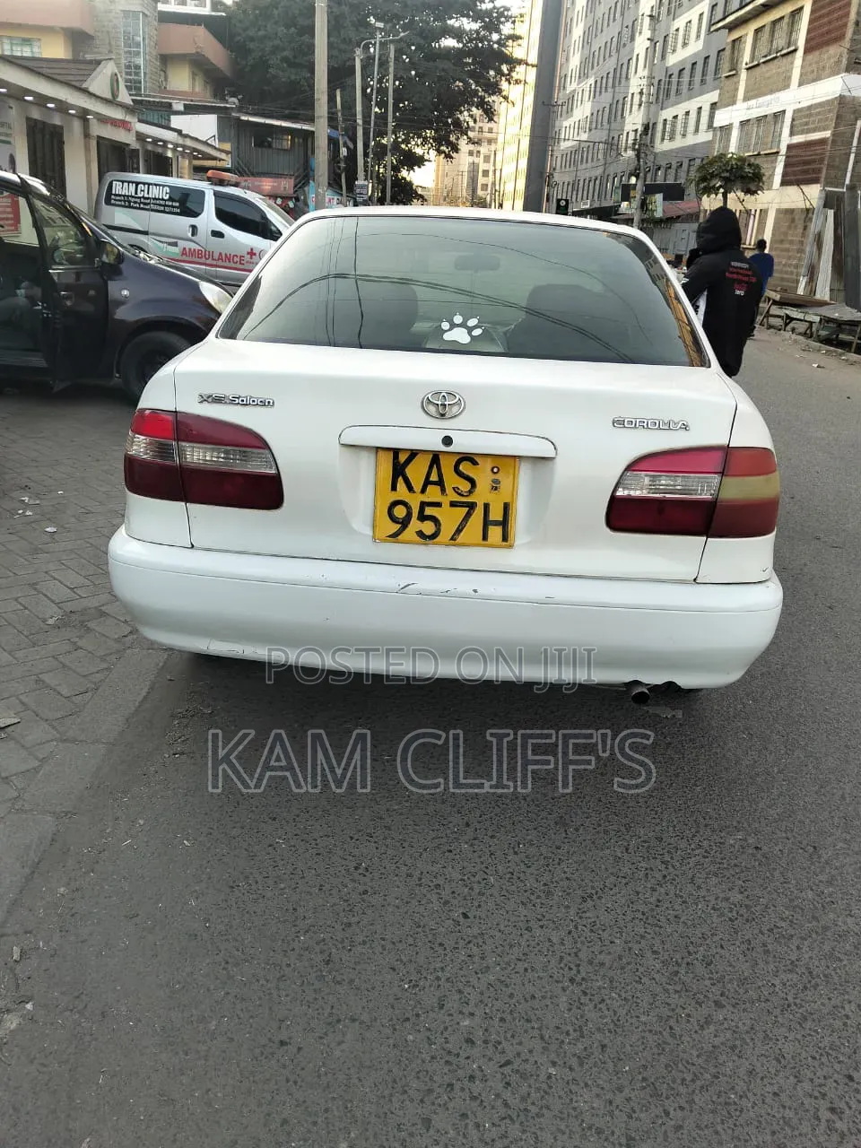 Toyota Corolla 1999 White