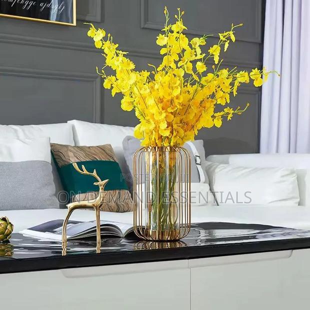 Modern Nordic Luxury Home Decor Contemporary Shape Flower Glass Vase