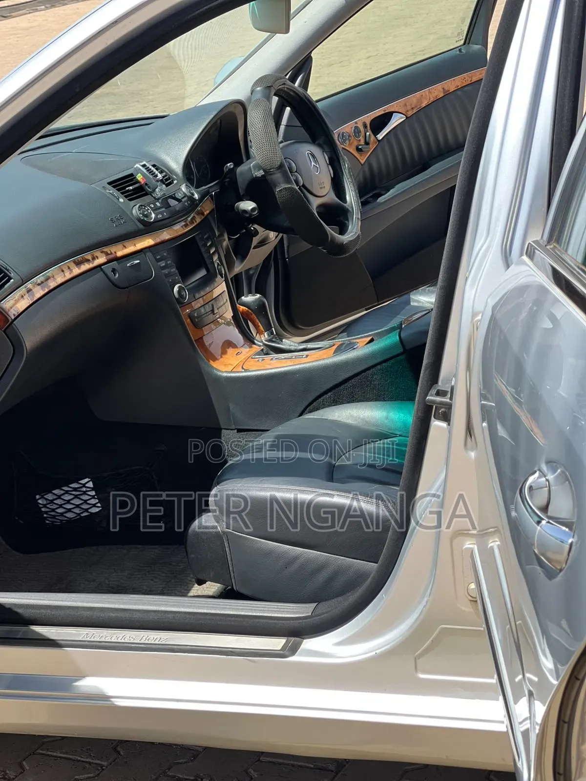 Mercedes-Benz E300 2009 Silver