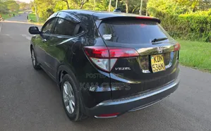 Honda Vezel 2016 Black