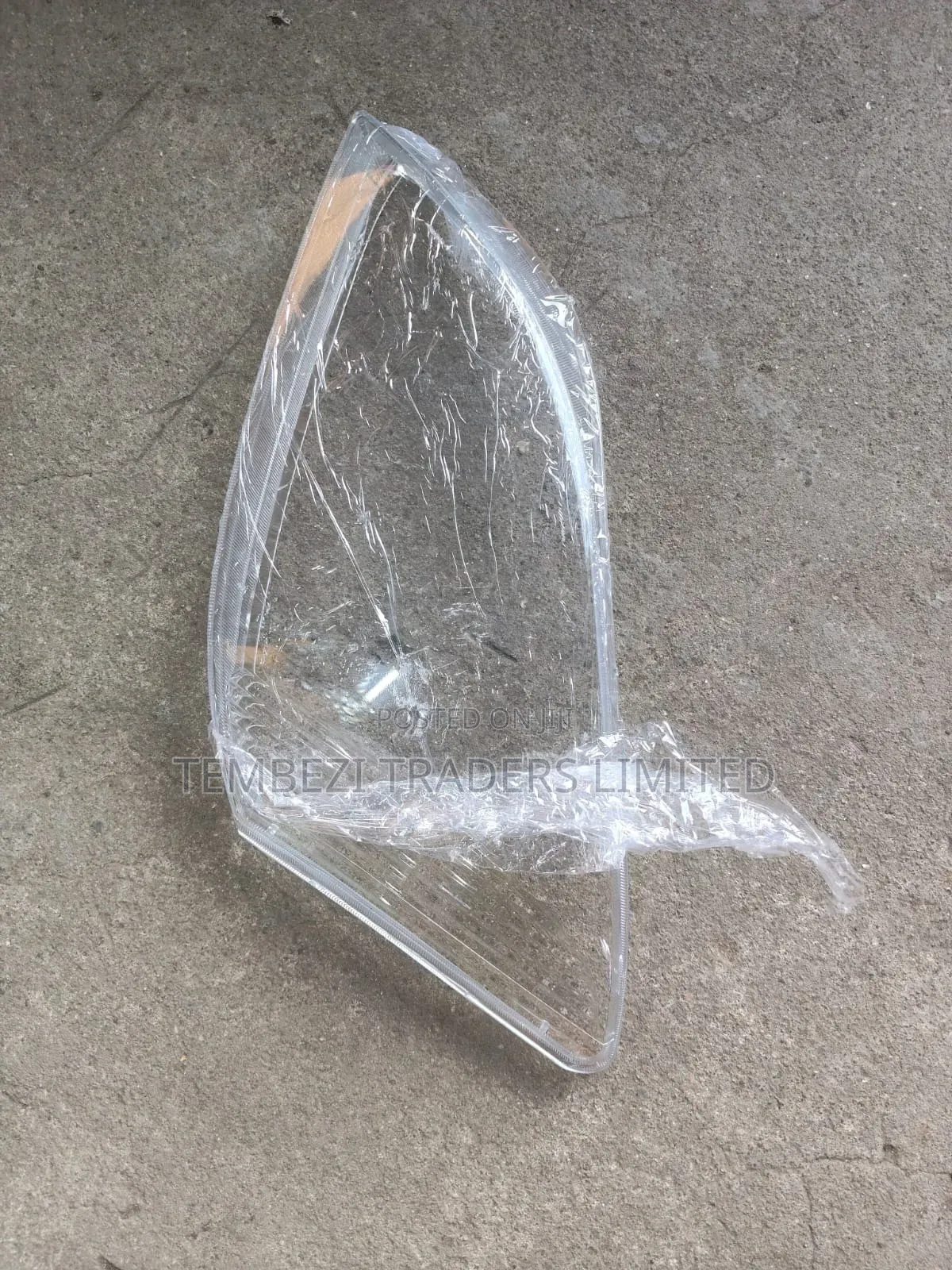 Toyota RunX Headlight/Lamp Lens
