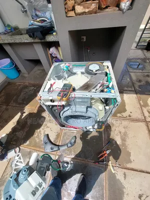 We Fix Friges,washing Machines,cookers,A/C ,Microwaves ,