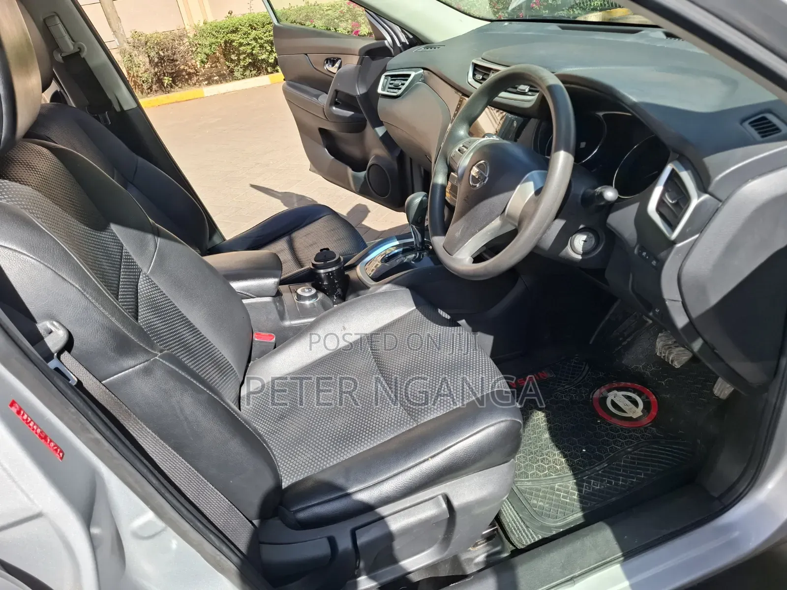 Nissan X-Trail 2015 Silver