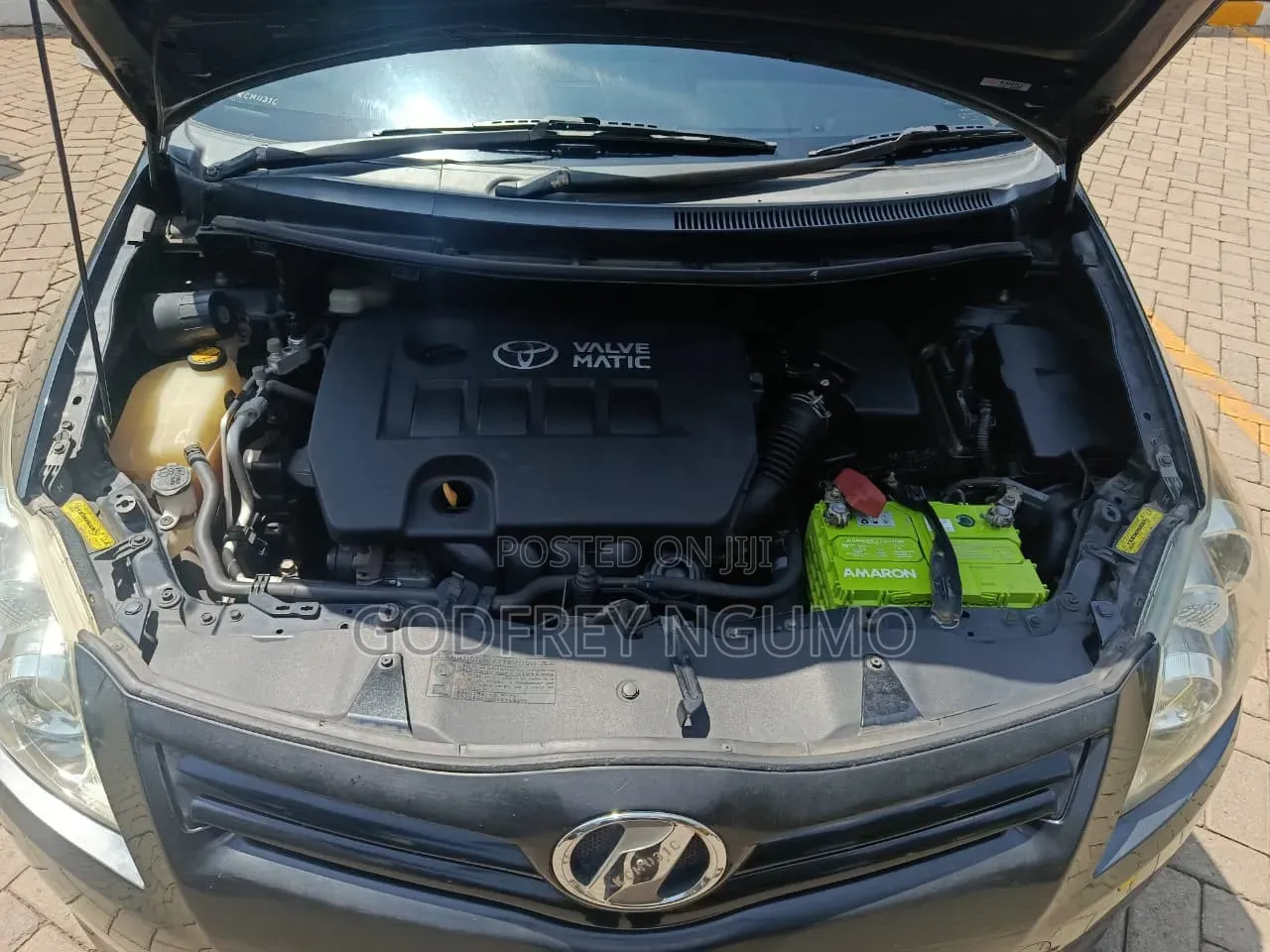 Toyota Auris 2010 Black