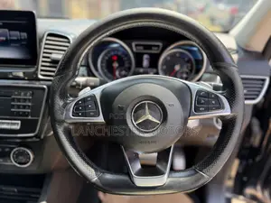 Mercedes-Benz GLE-Class 2017 Black